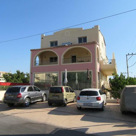 ארטמידה Villa Maria Louiza Near Airport מראה חיצוני תמונה