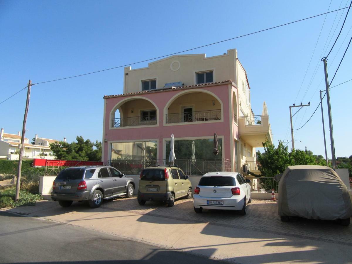 ארטמידה Villa Maria Louiza Near Airport מראה חיצוני תמונה