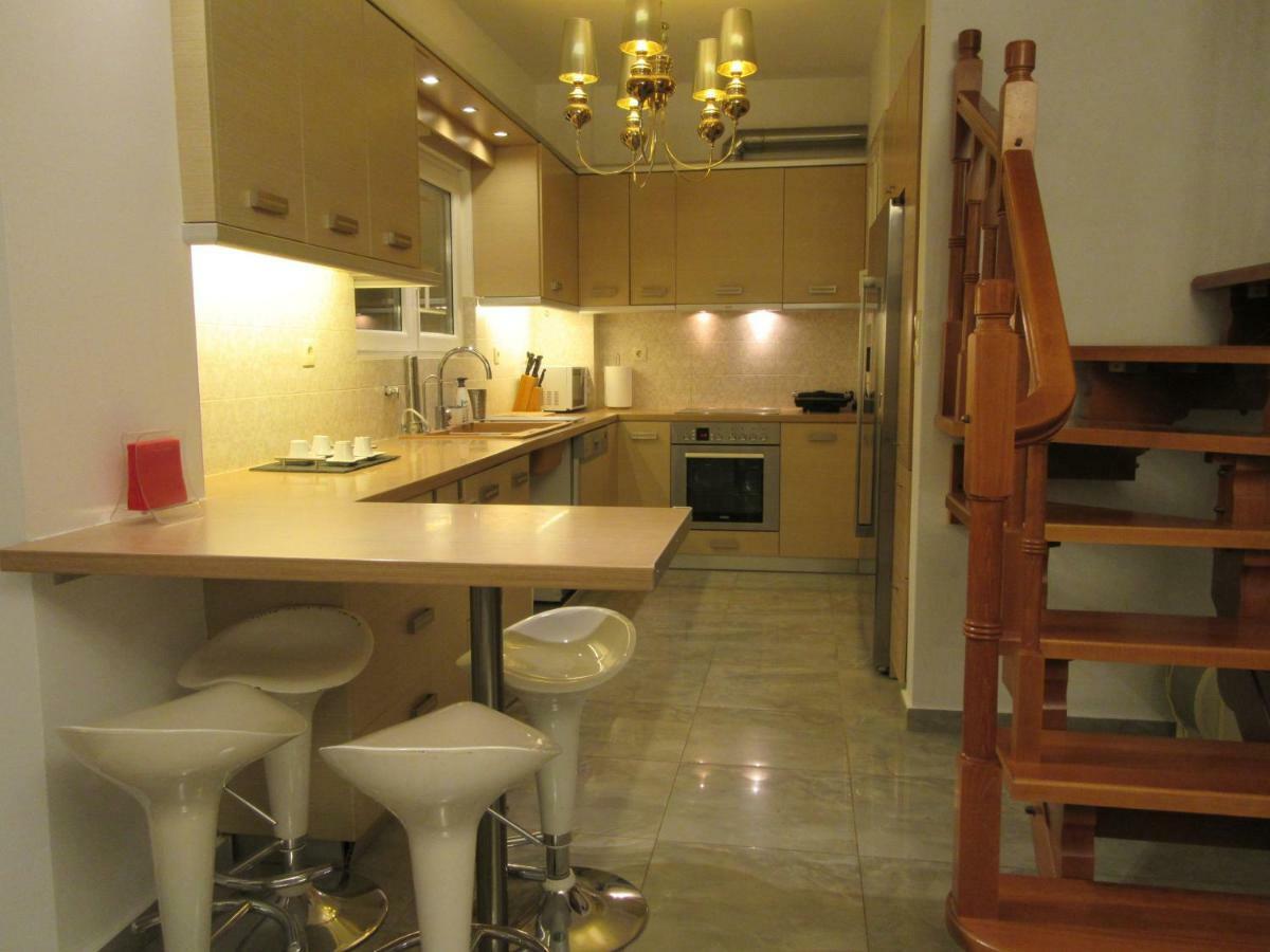 ארטמידה Villa Maria Louiza Near Airport מראה חיצוני תמונה